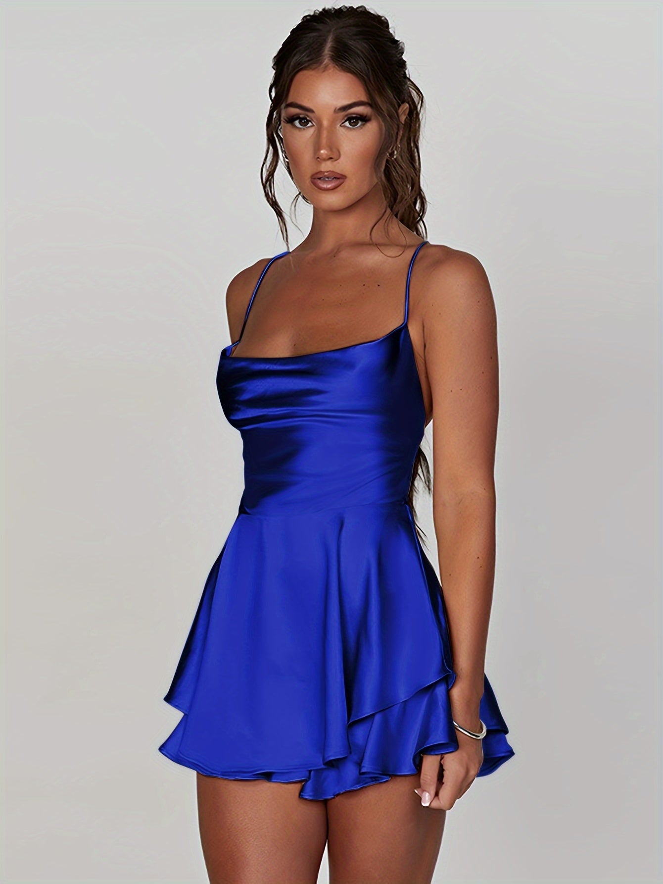 Vestido Feminino Elegante Sem Costas com Alcinha Halter - Cintura Franzida e Saia Flare, Decote Quadrado com Alças Finas para Festa, Lavável em Máquina, Cor Sólida, Traje Formal para Todas as Estações, Alta Elasticidade, Roupa Adulta