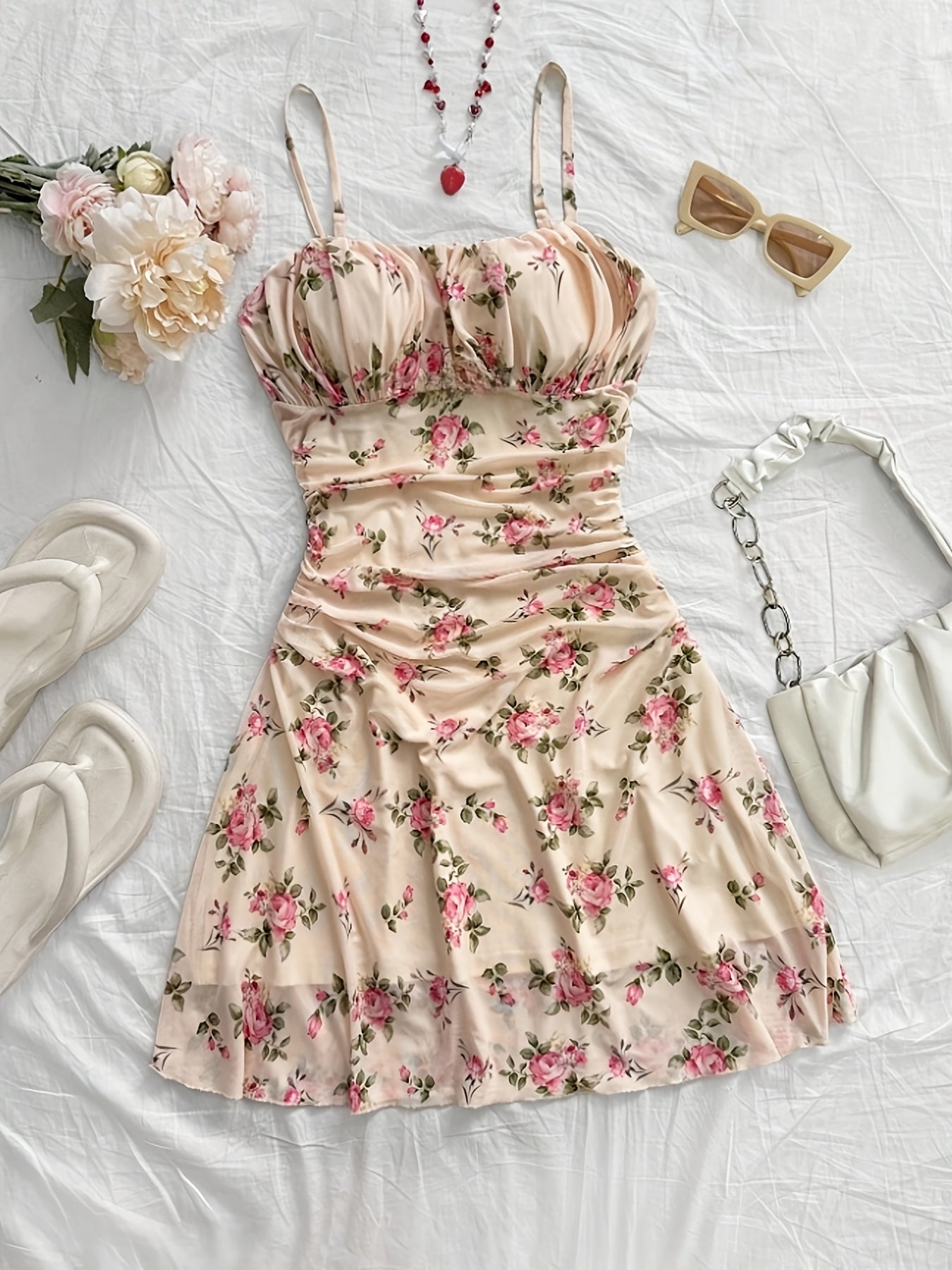 Women's New Floral Print Halter Dress Fashionable Elegant Suitable for All Seasons
